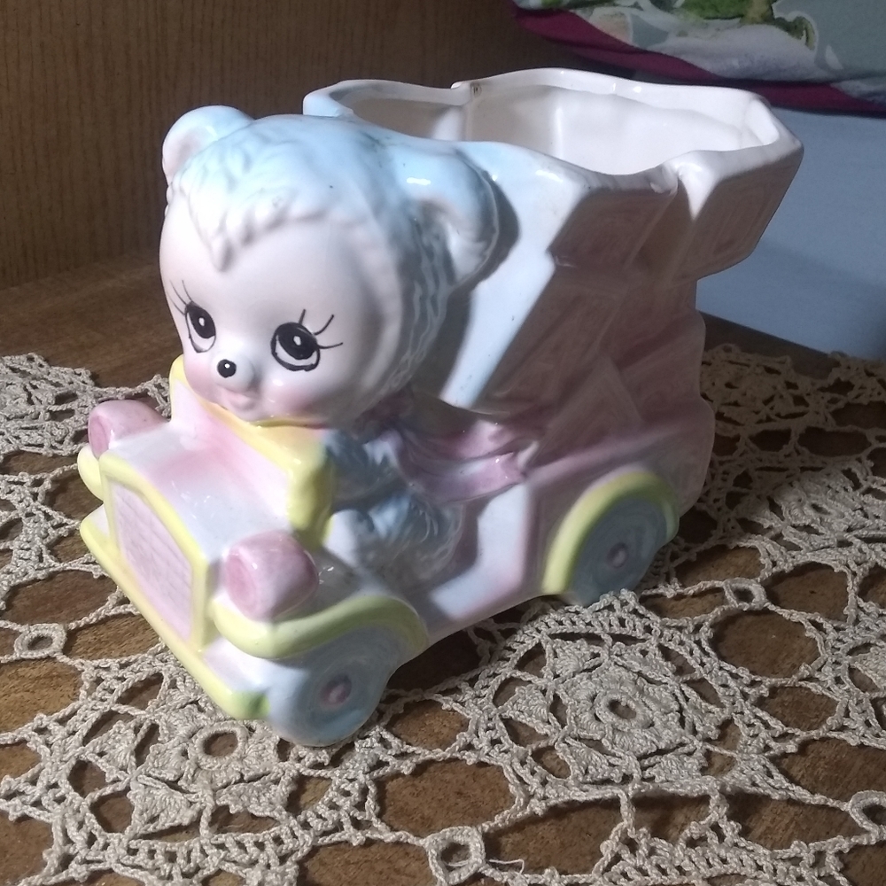 Pastel planter japan